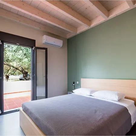 Olive Grove House Holiday home *